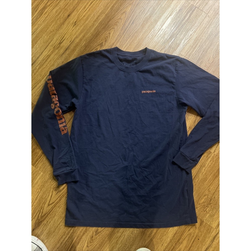 Patagonia Shirt Mens M Blue Casual Crew Neck Solid Long Sleeve Regular Fit